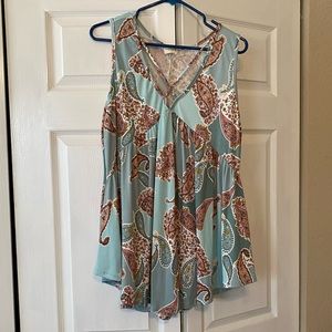 Women’s boutique brand paisley tunic. Size XLarge